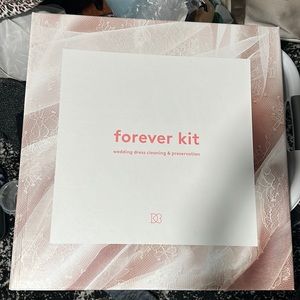 David’s Bridal Wedding Dress Preservation Box